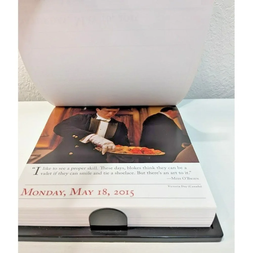 Downton Abbey 2015 Page-A-Day Color Calendar UNUSED IN BOX Crawley Family 313 pg